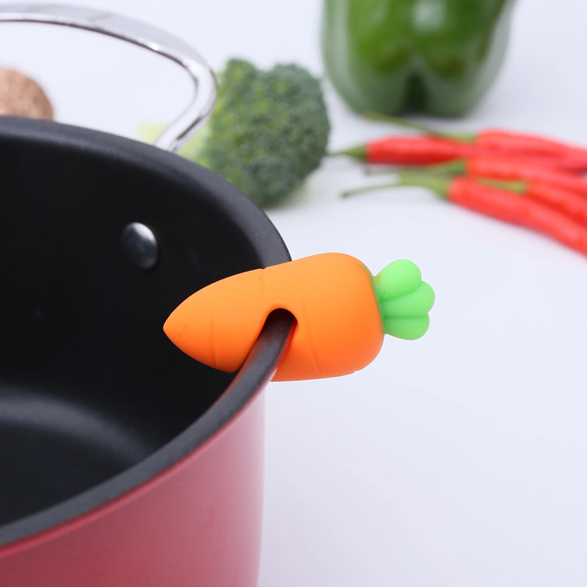 Silicone Carrot Pot Lid Lifting Anti Overflow Device, Practical Kitchen Tool_voghion.com