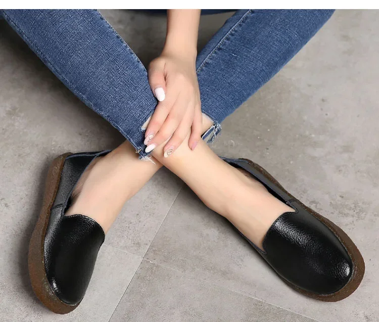 Flats Women Shoes Loafers Genuine Leather Woman Flats Slip On Women's Loafer Female Moccasins Shoe Plus Size 35-43