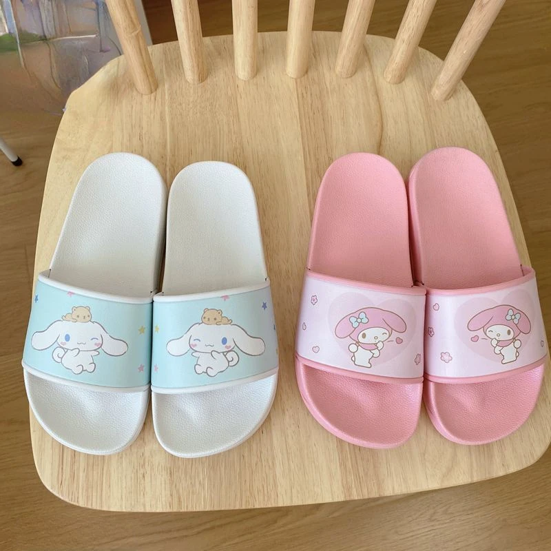 Sanrio Flat Shoes My Melody Kuromi Non Slip Slipper Women Student Slippers At Home Shower Slipper  Soft Sandals Summer Shoe
