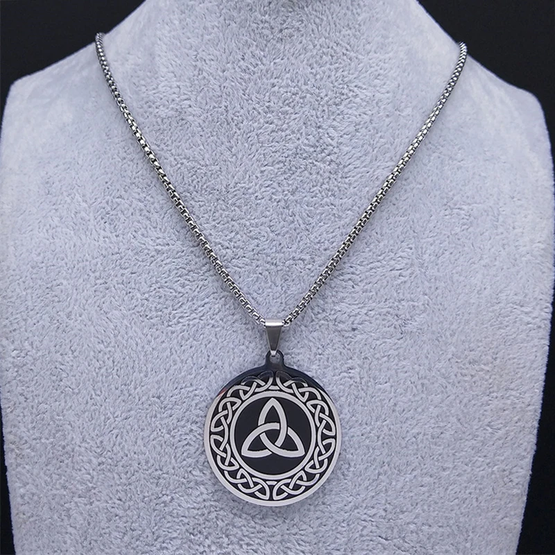 Stainless Steel Irish Celtics Knot Pendant Necklace Simple Fashion Jewelry Silver Color Magic Wicca Viking Necklace For Female