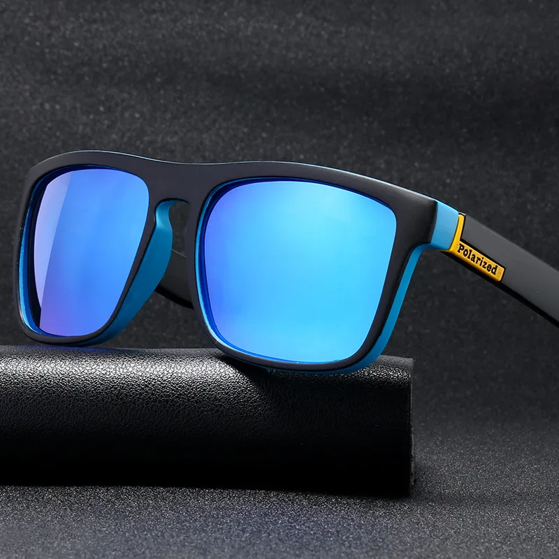A pair Polarized Glasses Fashion Vintage Retro Driving Fishing Luxury Anti-glare Eyewear Eyepieces
