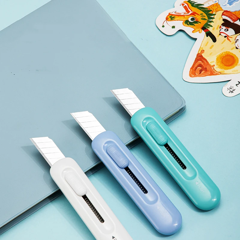 DELI Mini Cutter Paper Cutter SK5 Blade Utility Cutting Knife Box Opener
