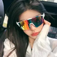 Nouvelles lunettes de soleil de cyclisme grand cadre UV400 nuances Protection UV Sports de plein air coupe-vent Anti-Ultraviolet randonnée lunettes d'escalade 2