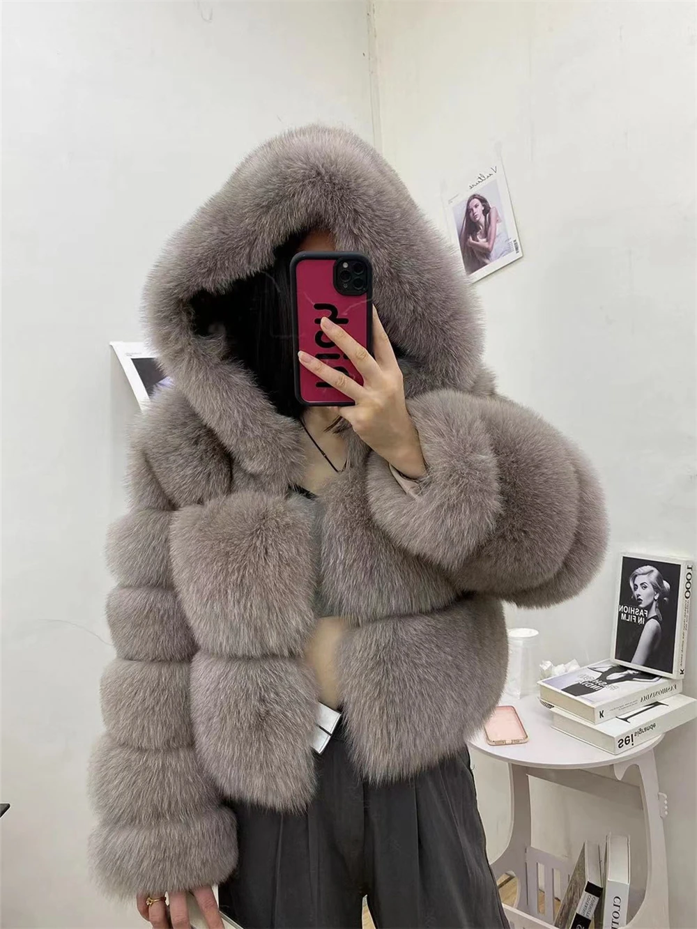 新品 Sov. WOOL + FOXジャケット 36サイズ Short Fox Fur Jacket with Hood for Women, Full Sleeves, Vest