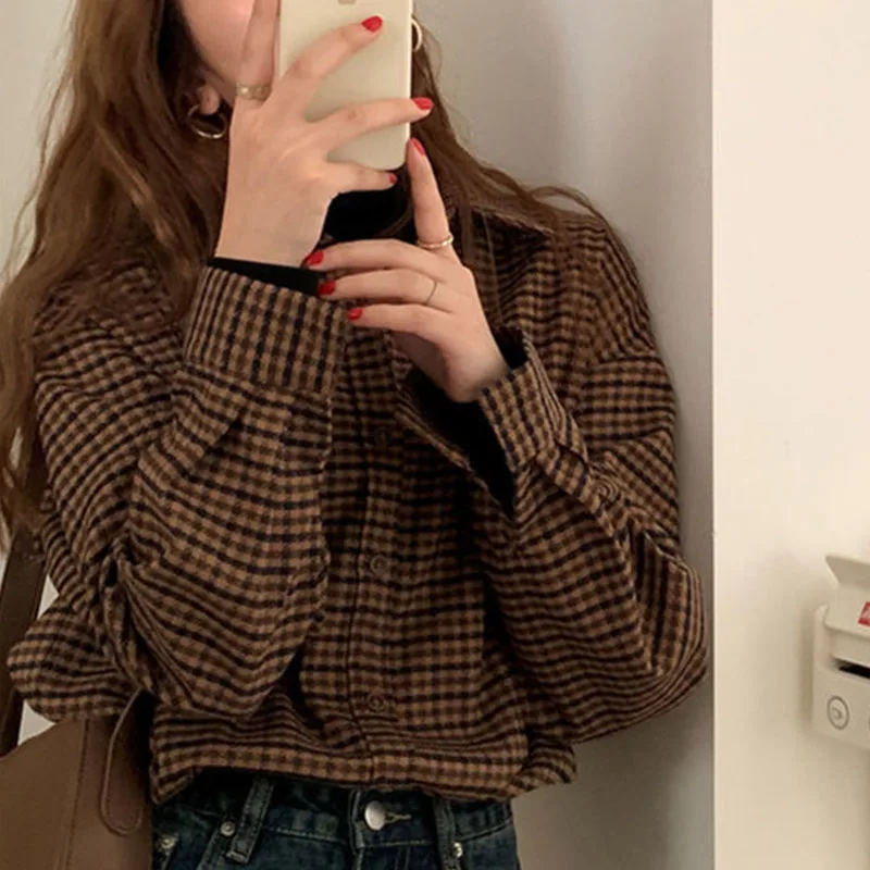 2022 Autumn Winter Plaid Shirts Women's Loose Simple Square Collar No Velvet Single-breasted Retro Hong Kong Flavor Bottom Shirt