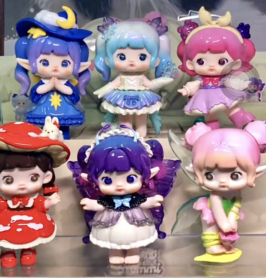 828 Nommi のリトルワールドシリーズブラインドボックスかわいい