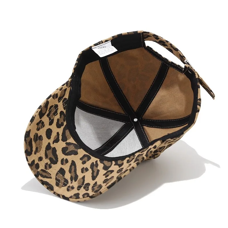 Baseballpet panterprint glitter goud