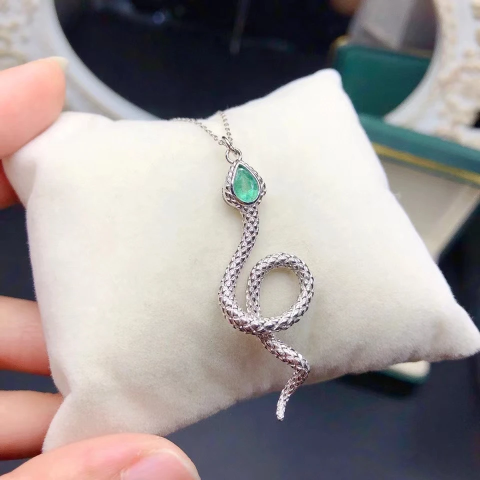 

Sterling Silver Snake Pendant for Woman 4mm*6mm Natural Emerald Perndant with 3 Layers Gold Plating 925 Silver Emerald Jewelry