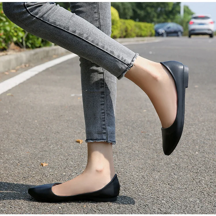 Zapatos planos con punta estrecha para mujer