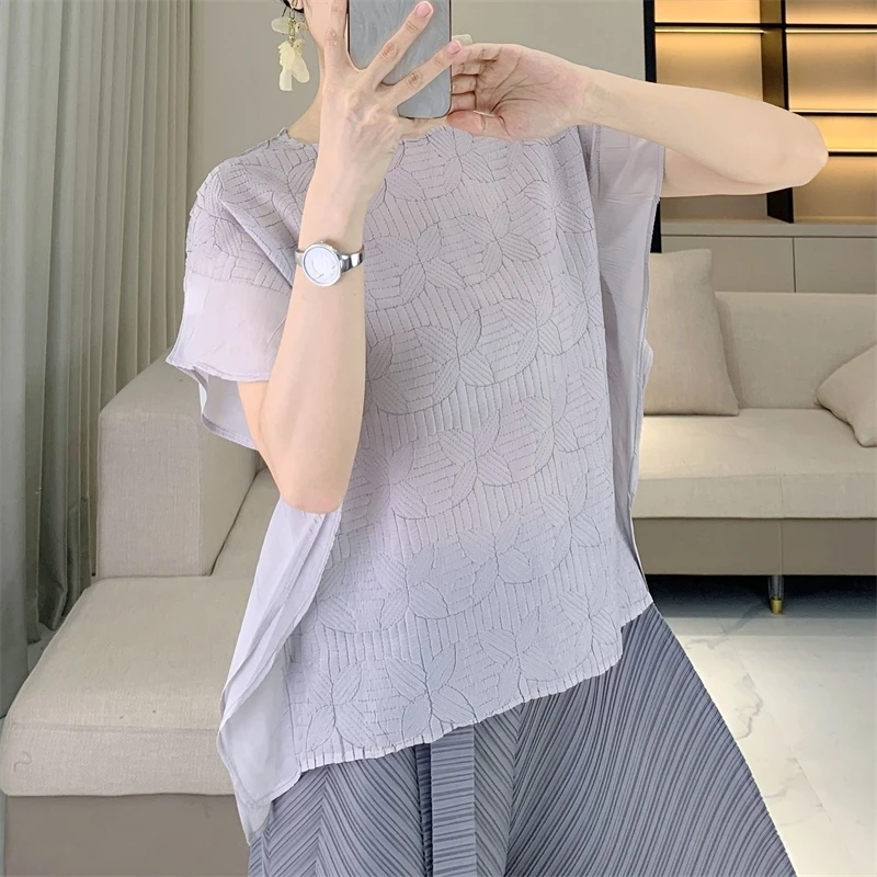 LANMREM Pleated Trendy Lightweight Women's T-Shirt Loose Simple High-End Embossed Design Black Short Sleeve Pullover Top 2DB4492 - Image 6
