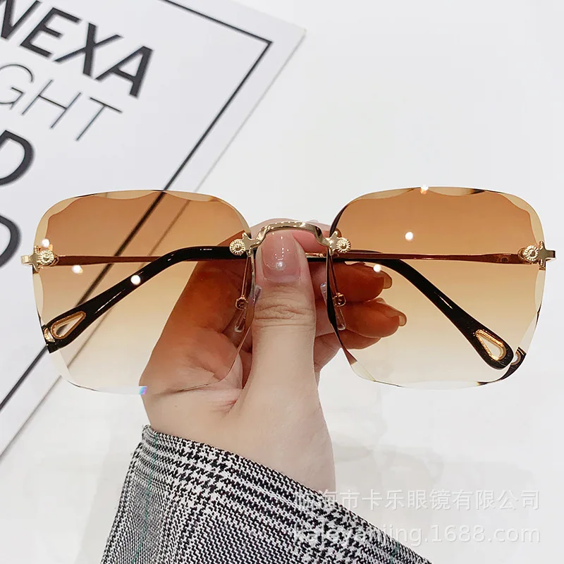 Square Sung Woman Fashion Rimless Gradient Sun G Brand Designer Ladies Frameless Gradient Mirror Shades_voghion.com