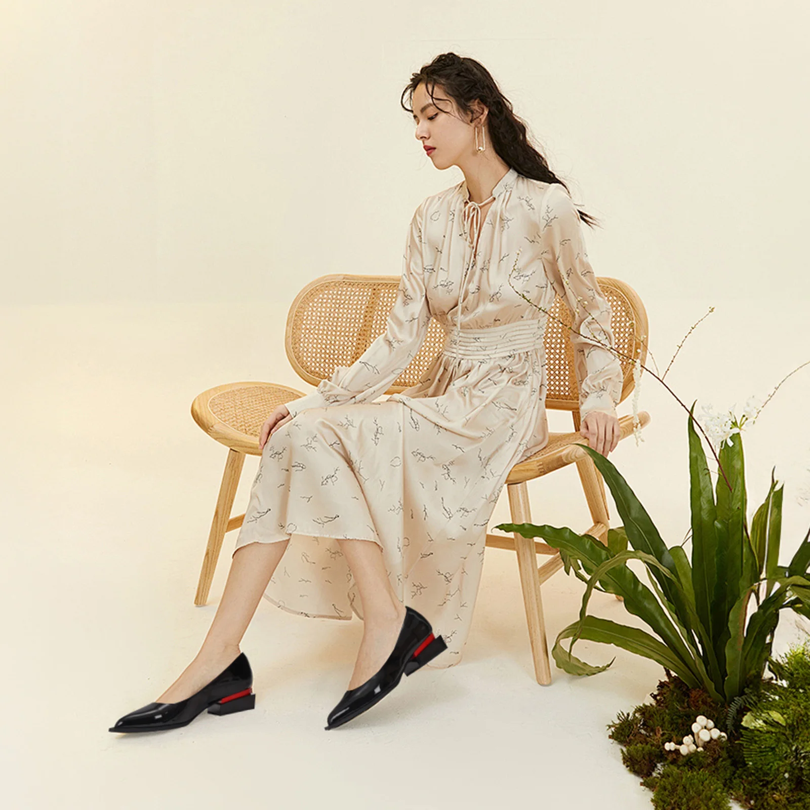 Women's Fashion Forward Pumps & Loafers - Low Chunky Heel, Sleek Pointed Toe. Elegant and Dressy Shoes 2