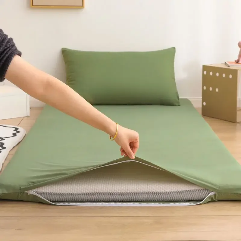 غطاء واقي مراتب مغلق بالكامل بسحَّاب ، وسادة حماية...