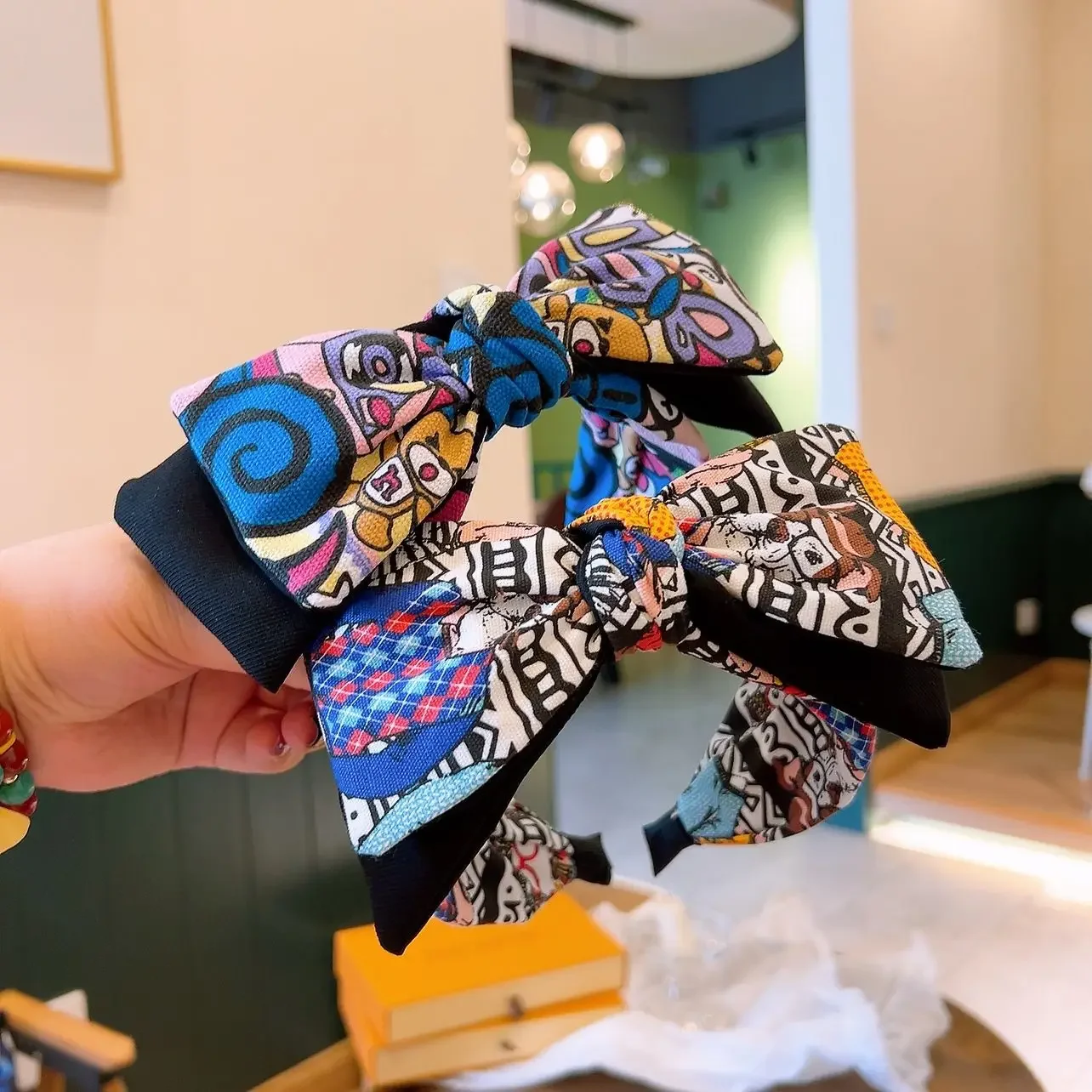 

Европейский Американский ободок с узелком в горошек и в полоску