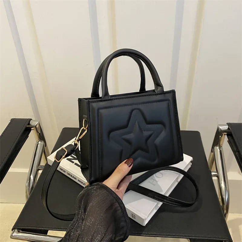 Korean Fashion Unique Design Five-Star Embossed Single Shoulder Slant Bag Hot Sale Of The Season Autumn New High-Quality Small S