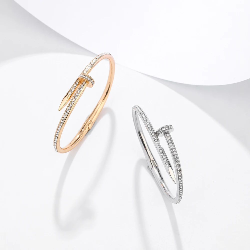 1pc Fashion personality nail design light luxury bracelet ladies everyday charm accessories