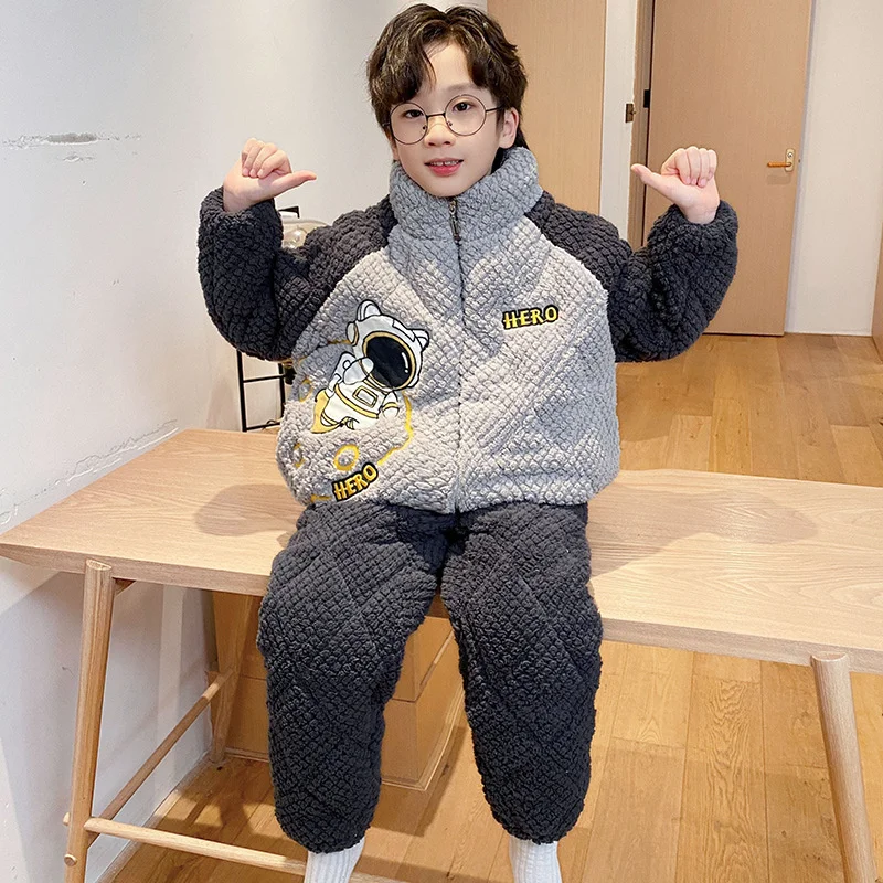 Рисунок 6 - Зимняя теплая детская пижама с