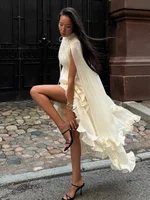 Robe Maxi à volants pour femmes, couleur unie, col en v, sans manches, plissée, taille haute, Chic, Robes de vacances, été, 2025 1