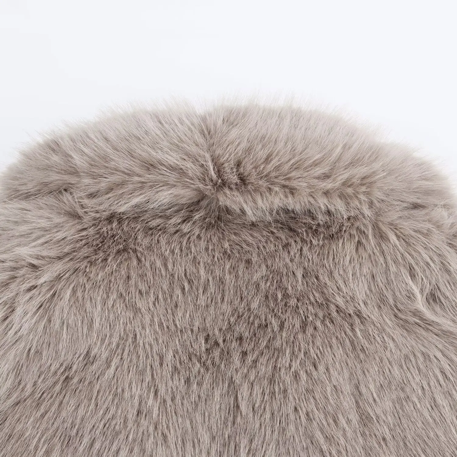 Women's Long Faux Fur Coat Female Long Sleeve Turn-Down Collar Hip Hop Style Elegant Street Fashion Autumn Winter Furry Outerwea