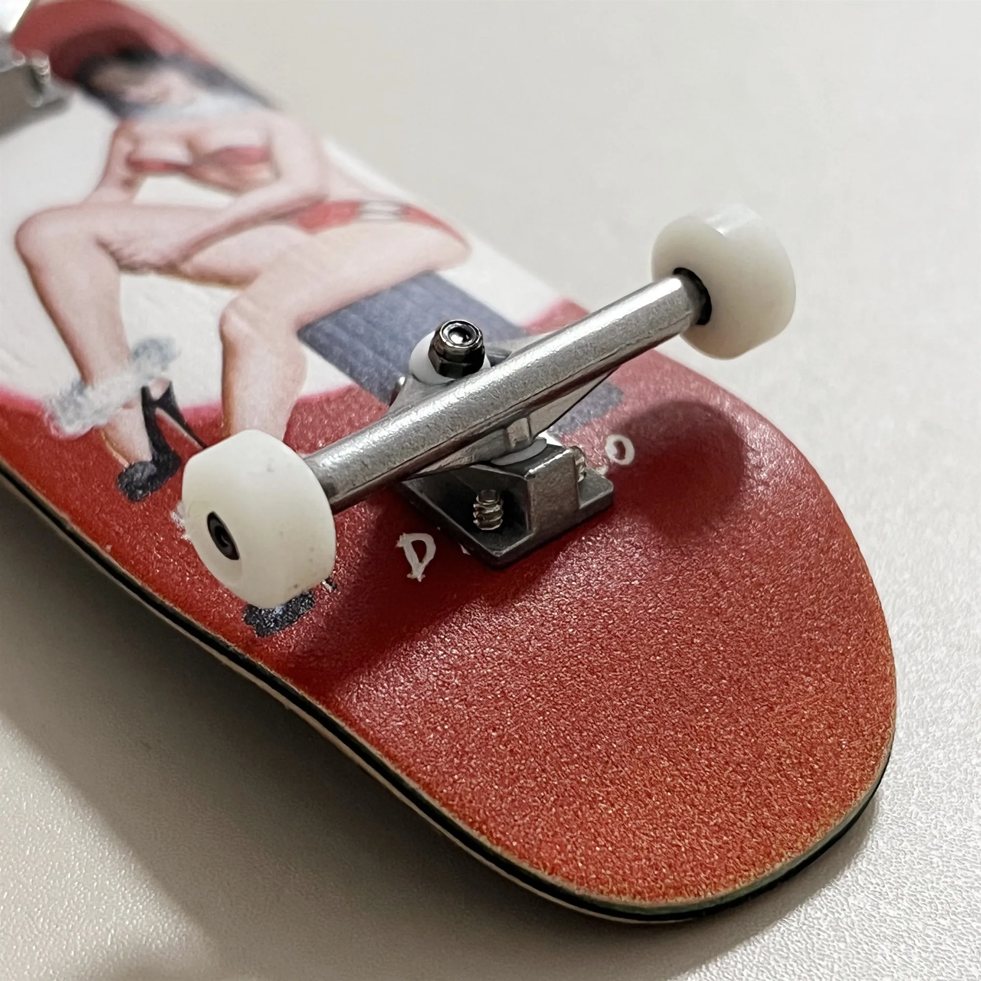 Touche Bois 34 Mm Avec Camions Et Roulements - Pour Skate Ou Trottinette