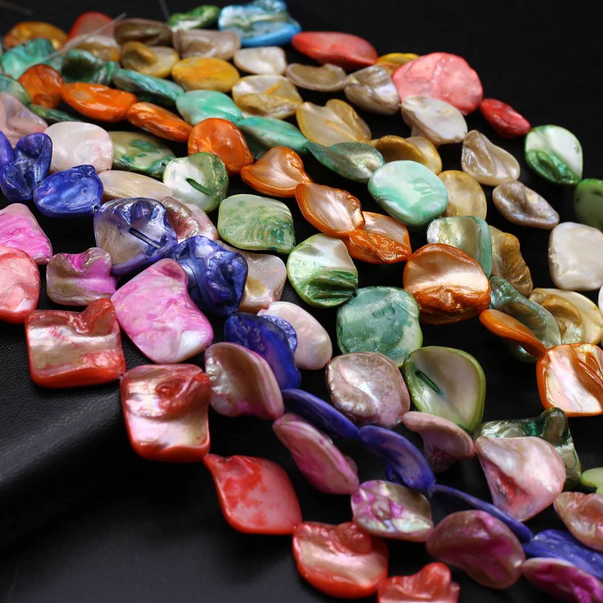 

Natural Freshwater Shell Dyed Irregular Square Beaded Jewelry DIY Waist Chain Necklace Earrings Accessories Beads Gift 18mm