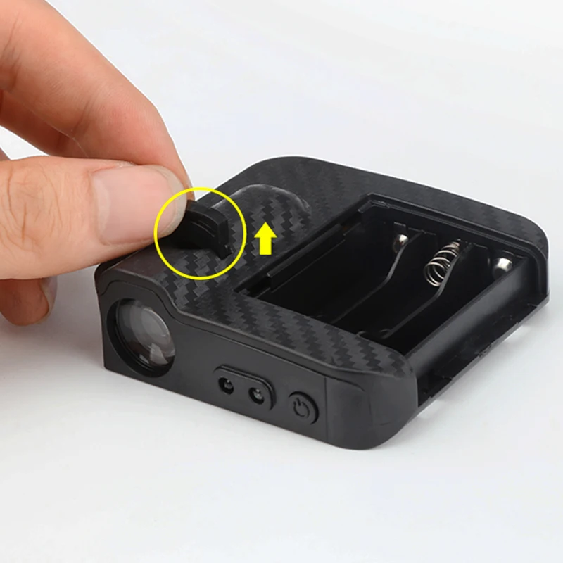 Luci Fantasma Laser Per Portiera Auto - Proiettore LED Di Benvenuto Per Dacia Duster, Logan, Sandero - 2 Pezzi - 2