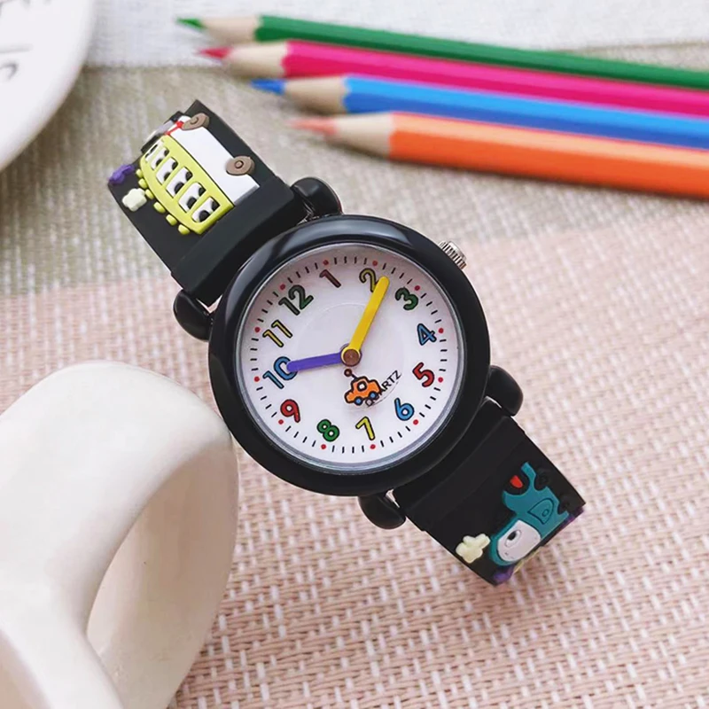 Chaoyada mode garçons filles petites voitures bande dessinée bracelet voiture mains personnalité montres à quartz étudiants enfants cool cadeaux montres