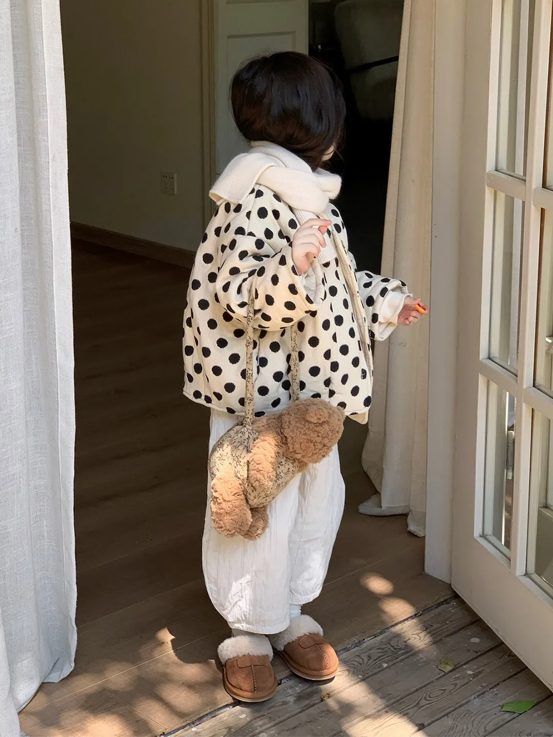 여아용 한국 스타일 두꺼운 면 재킷 봄 신상품 물방울 무늬 브레드 스타일 따뜻한 아우터웨어 베이지 색상