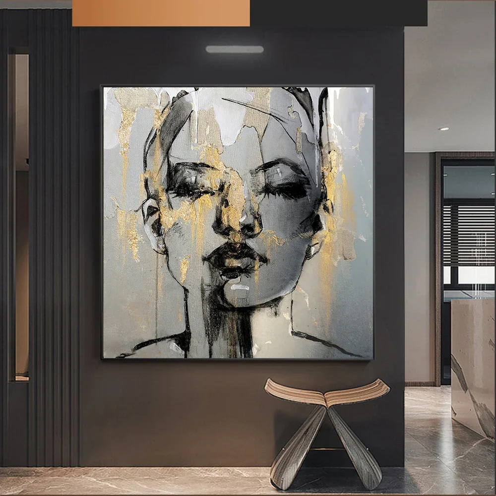 

Abstract Character Golden Girl Face Canvas Painting Fashionable Female Square Wall Art Posters and Prints Living Room Decoration
