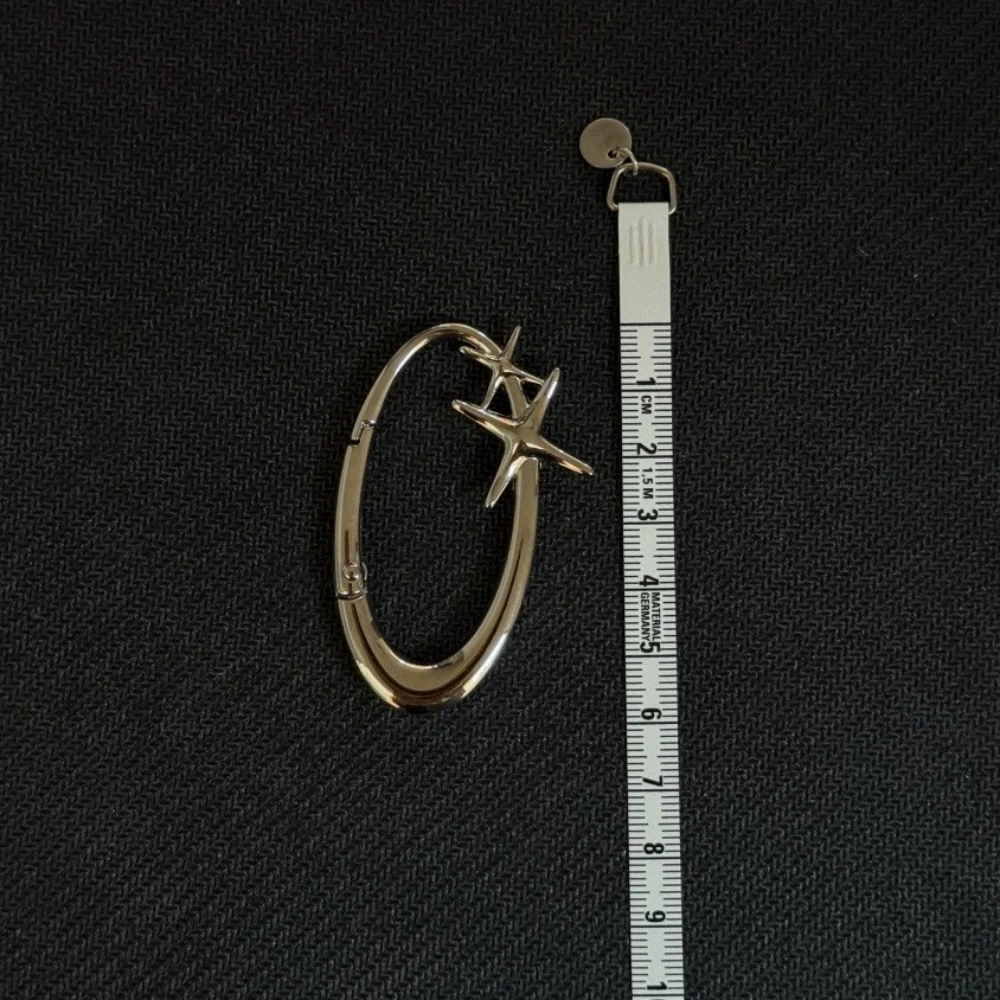 Sleek Blackout Carabiner Keychain with Oval Belt Buckle and Silver Key Ring