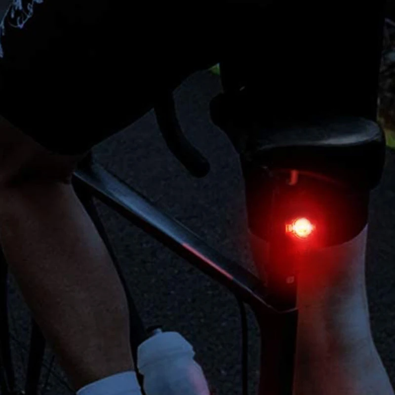 

Light Battery Rearlight Cycling Tail Light Highlight Strong Light-flashing Brake Safety Warning Light
