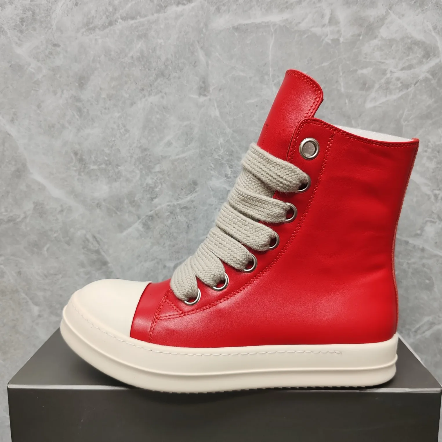 Ricks shoes leather Harajuku style high-top boots retro red lovers shoes with thick soles and non-slip with zippers.