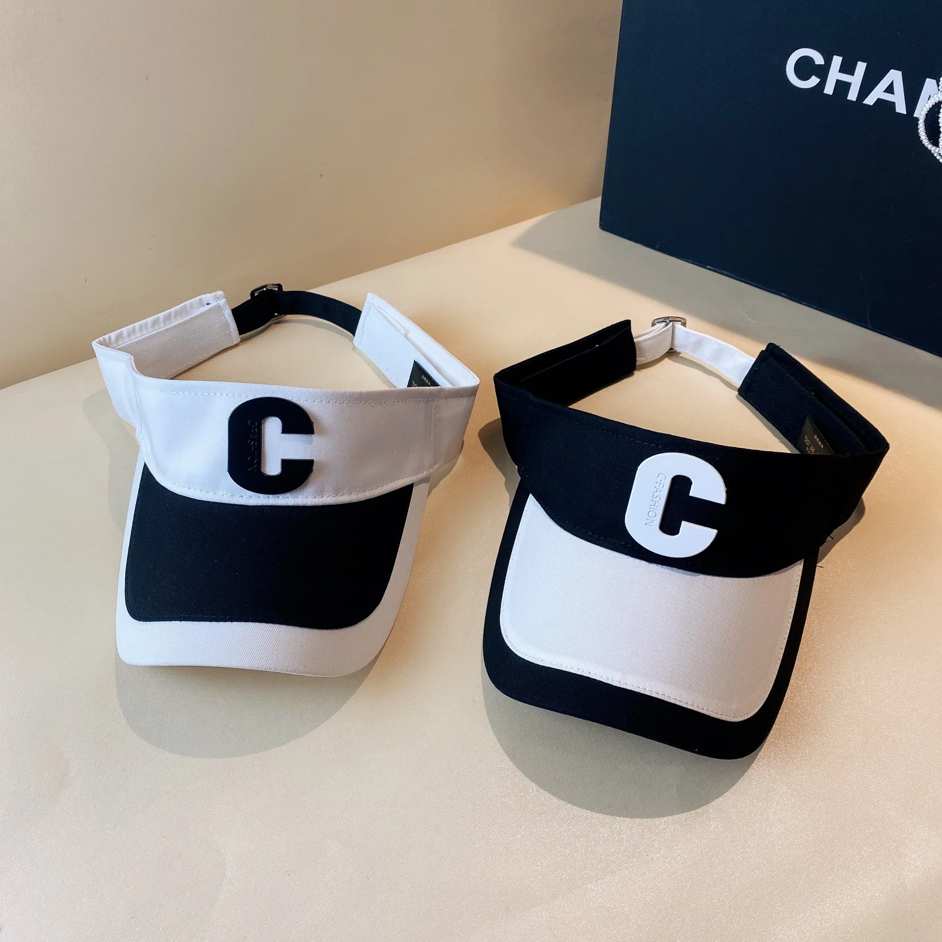 

Summer new product C standard golf outdoor sports black and white empty top baseball cap casual wild travel sunscreen cap