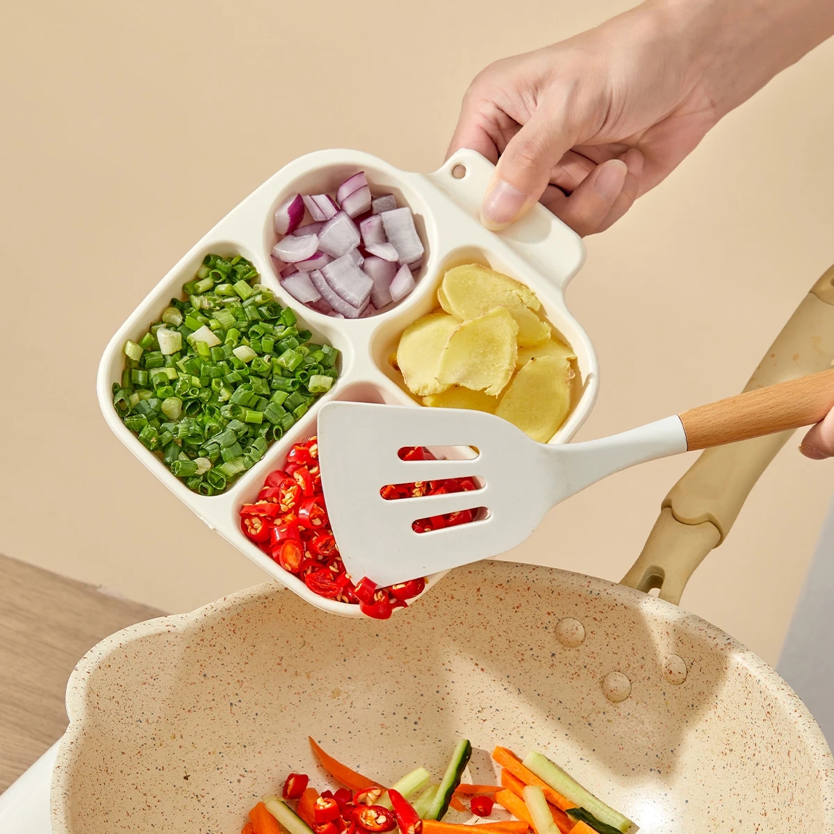 WORTHBUY New Plastic Food Plate With Handle Reusable Food Serving Platter Cute Divided Dinner Plate Dish Kitchen Tableware