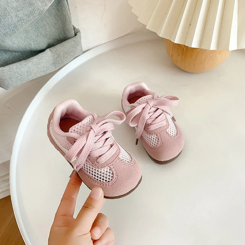 Breathable Mesh Kids Sneakers for School and Sports