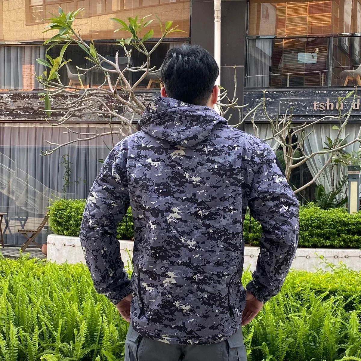 Slide image 851264241ff64431bb2b07bf60d5c175