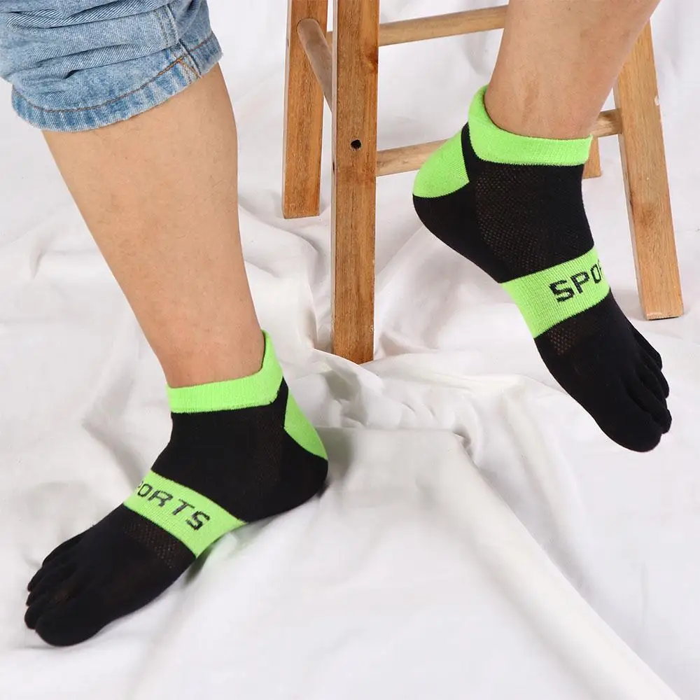 

1 Pair of NEW Five Finger Socks Men Pure Cotton Sports Breathable Comfortable Shaping Anti Friction Men's Five Finger Socks