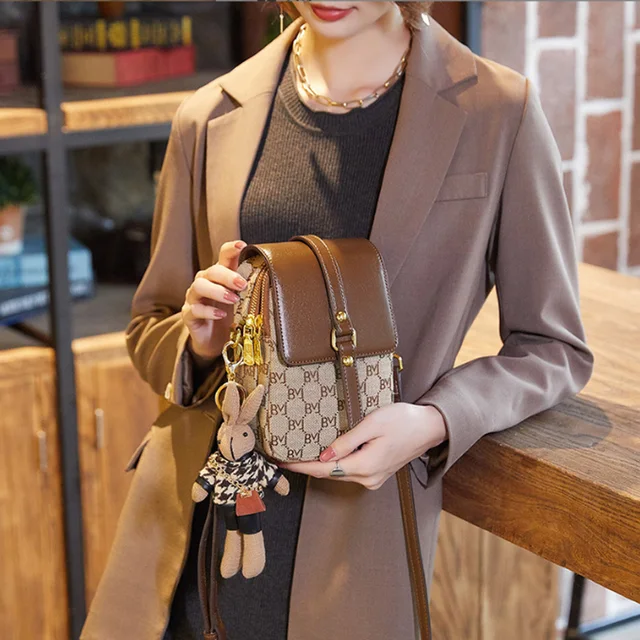 Top Qualitys Luxurys Designers Shoulder Bags Evening Bag Cross Body Leather  Patchwork Lvs Tote Men Women Designer Handbags Fashion Bag Wallet Phone Bao  Wallets - China Female Messenger Bags and Women Handbag