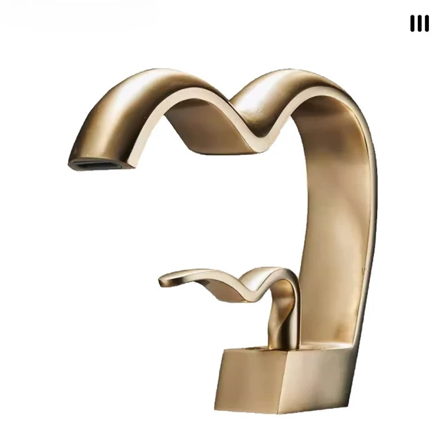 ก๊อกน้ําอ่างล้างหน้ารูปหัวใจทองเหลืองหรูหราห้องน้ําตู้ห้องน้ําใต้เคาน์เตอร์อ่างล้างหน้าก๊อกน้ําร้อนและเย็นป้องกันการกระเซ็น 6