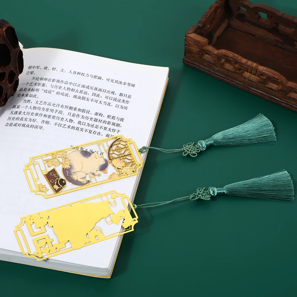 Chinese Style Cat Brass Bookmark Tassel Pendant Book Clip Metal Pagination Mark Student Gift Stationery School Office Supplies metal bookmark animal bookmark bookmark page holder bookmark holder