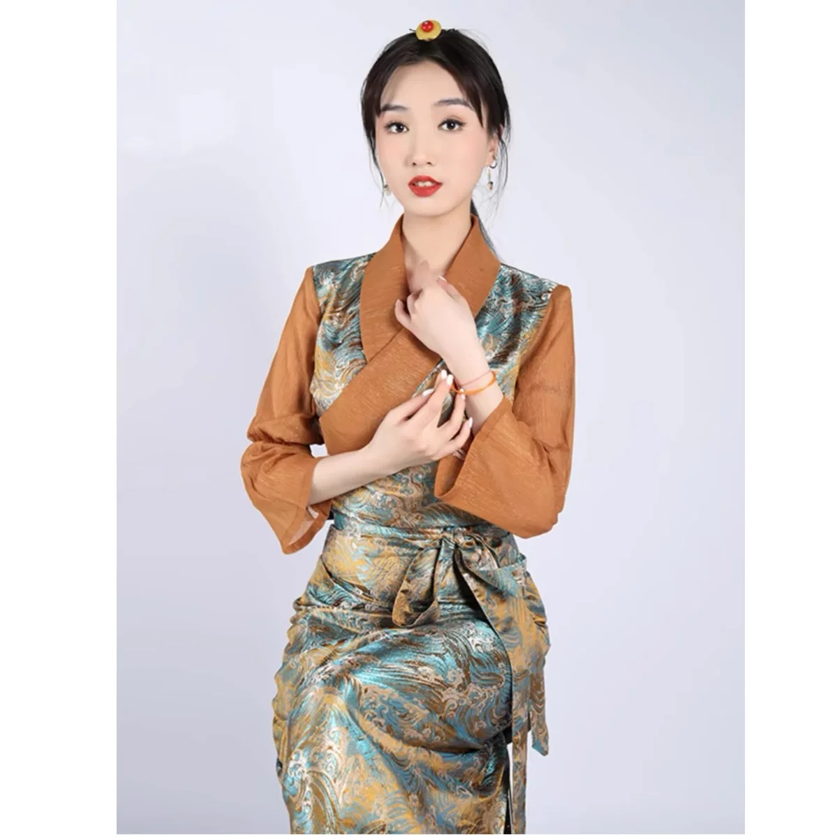 Tibet Dress Chinese Women'S Tibetan Style Women Gown Long Sleeved Tibetan Clothing Summer Dress For Women AA6675