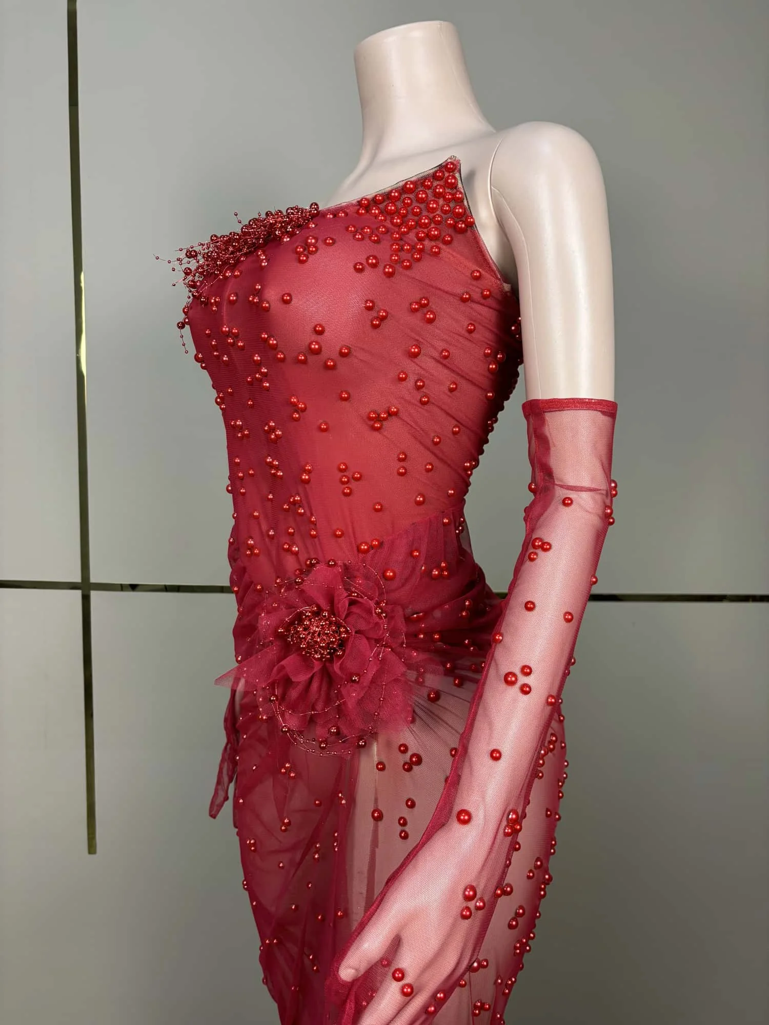 High-end Pearls Red Strapless Sheer Mesh Dress Sexy Skinny Evening Dress  with Gloves Elegant Women Birthday Party Dress Feihong - AliExpress  200000345