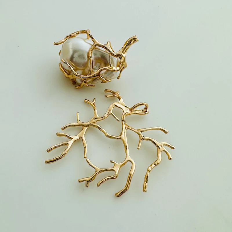 Рисунок 2 - Ожерелье-подвеска для кабошона