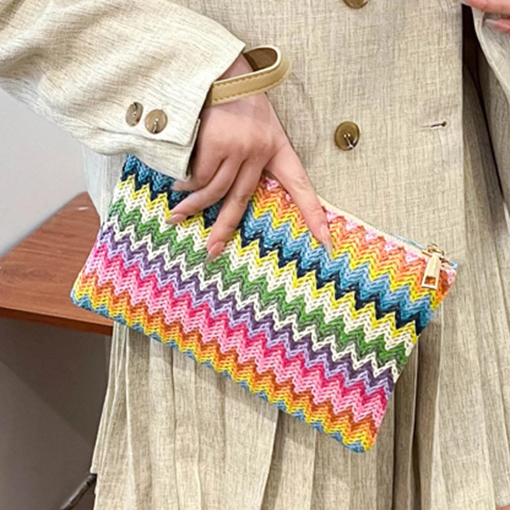 

Colourful Hand-woven Straw Bag Ladies Clutch Coin Purse Handmade Wristlet Clutch Portable Purse Exquisite for Weekend Vacation