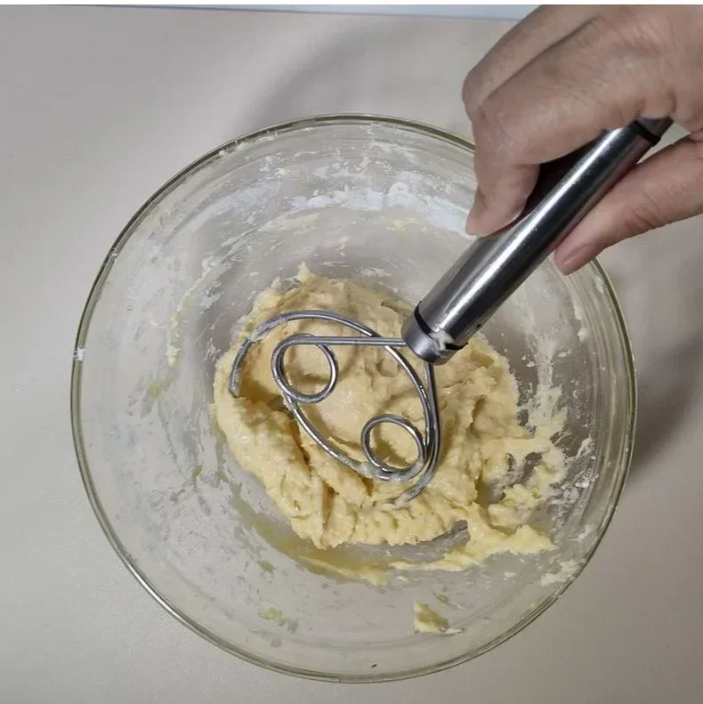 Two-hole Kitchens Accessories Flour Kitchen Utensils Cake Mixer Baking Supplies Pastry Molds Danish Dough Whisk Gadgets Wooden