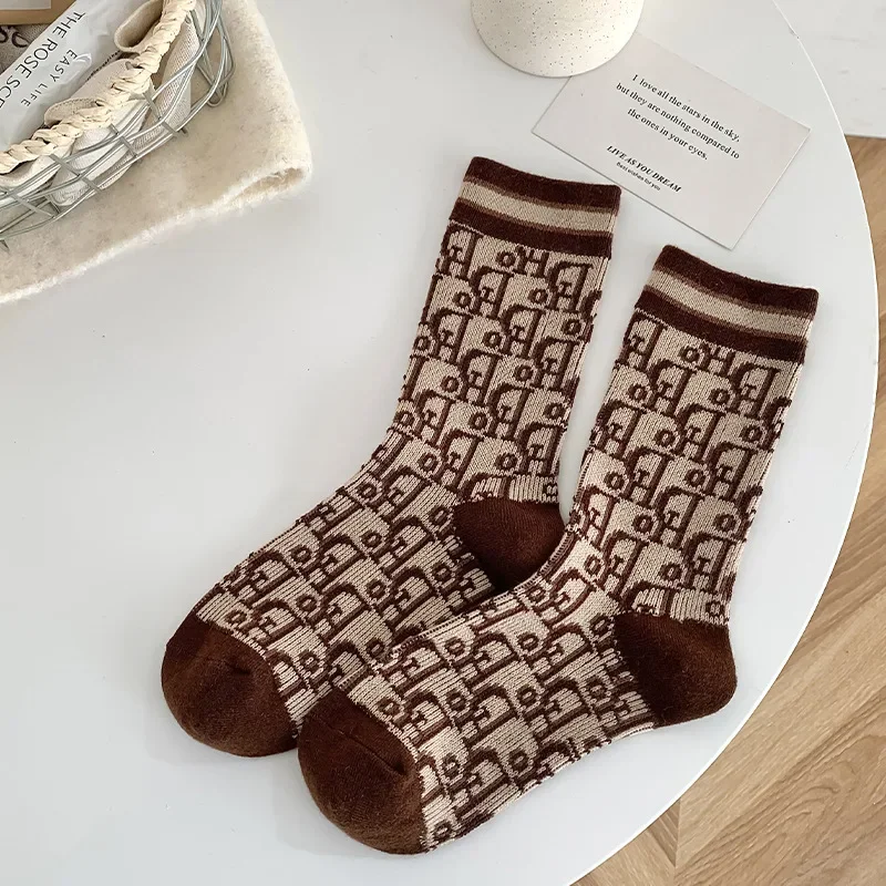 1 Pair Autumn Winter Wool Socks Women French Style Letters Pattern Solid Color Middle Tube Socks Breathable