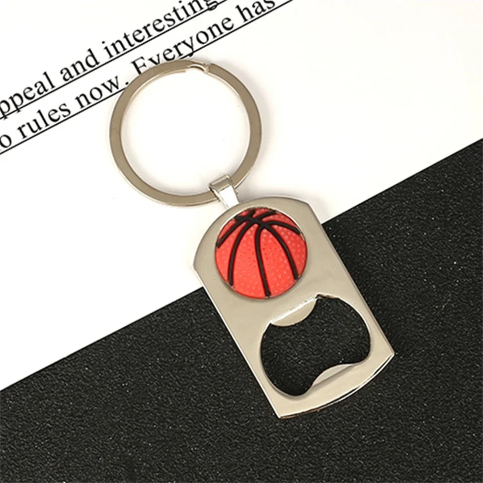 LABRIMP 5pezzi Apribottiglie Portachiavi Metallo Forma Di Calcio Per Feste E Bar Accessori Compatti E Resistenti Per Amanti Della Birra Per Eventi Sportivi - Foto 3