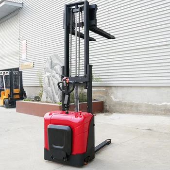 Carrelli Elevatori Elettrici da 1,5 e 2 Tonnellate, Altezza di Sollevamento 2m, 3m, 4m, Stacker Elettrici a Piattaforma