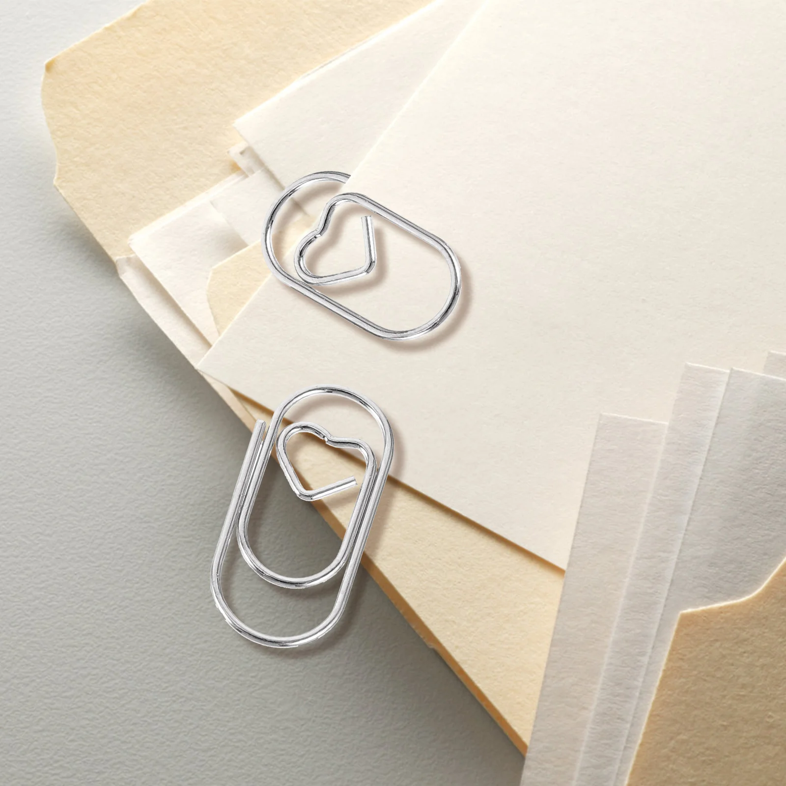 

50pcs Clips For Paper Heart Shaped Clips For Paper File Document Clips For Paper Office Small Paperclips