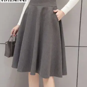 المرأة عارية الذراعين حمالة فستان قصير ، السيدات فستان الشريط ، الدانتيل يصل حزام ، لون نقي ، الشارع الشهير ، الطرف ، النادي ، أنيقة ، حجم Y2K ، نحيل ، جوفاء 2